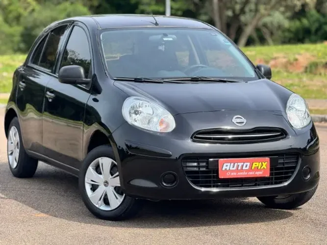 Nissan March 1.0 16V Flex Fuel 5P 2012