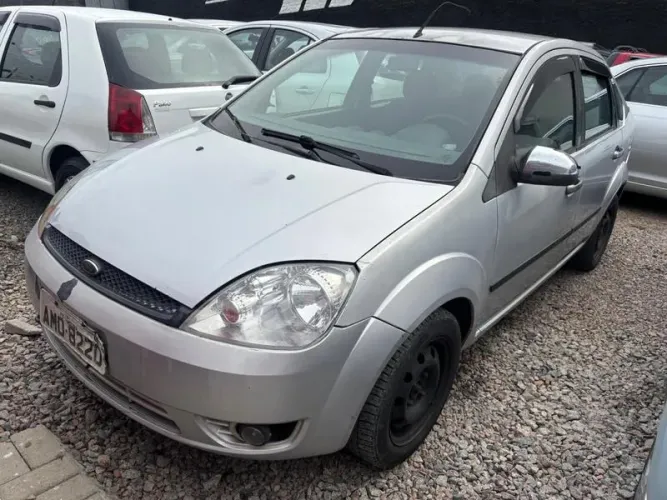 Ford Fiesta Sed. 1.6 8V Flex 4P 2005