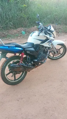 Vende-se fazer 150 moto está boa pra quem quer sair da pernada moto está em Jaci Paraná