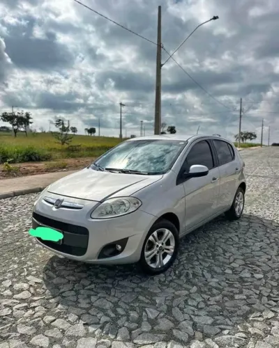Fiat Palio Attractive 1.0 EVO Fire Flex 8V 5P 2013