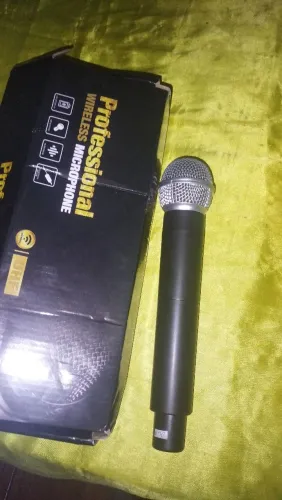 Kit de microfone duplo recarregável com cabo de celular tipo c