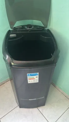 Tanquinho de lavar roupa