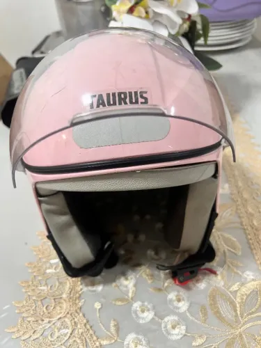 Capacete