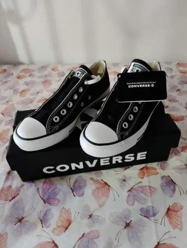 Original: Tênis Chuck Taylor Cano Curto All Star Converse.