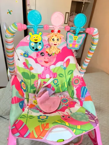 Vendo cadeirinha musical infantil