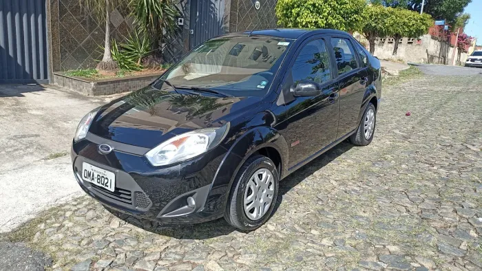 Ford Fiesta Sed. 1.6 8V Flex 4P 2013