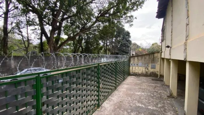 casa 2 quartos e 2 vagas no são joão batista- Venda nova