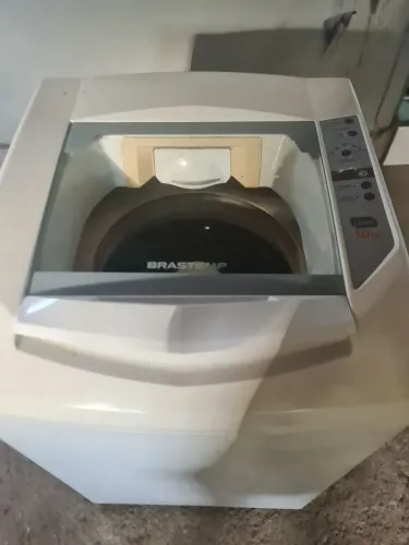 vendo esta Brastemp 11kg funciona normal 500.pra buscar zap *