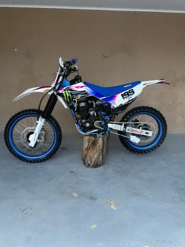 CRF 250