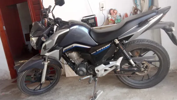 Vende-se 
