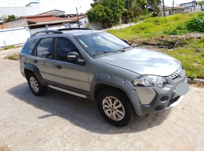 Fiat Palio Week. Adv/adv Tryon 1.8 MPI Flex 2013