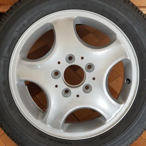 Roda Aro Original Mercedes Benz Classe A 190 Avangarde Com Pneu Novo.