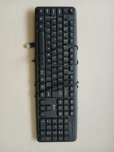 Teclado comum de computador (doação)