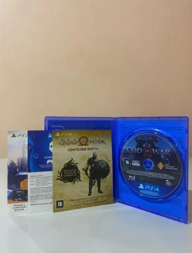 Jogo god of war 4 em perfeito estado
