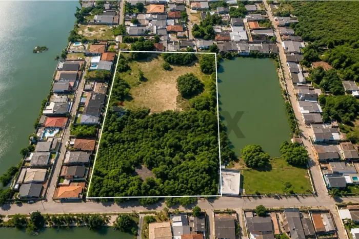 Terreno de 10.200 m² com RGI à Venda em Unamar Área Ampla com Documentação em Dia