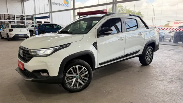 Fiat Strada Volcano 1.3 Flex 8V CD 2024