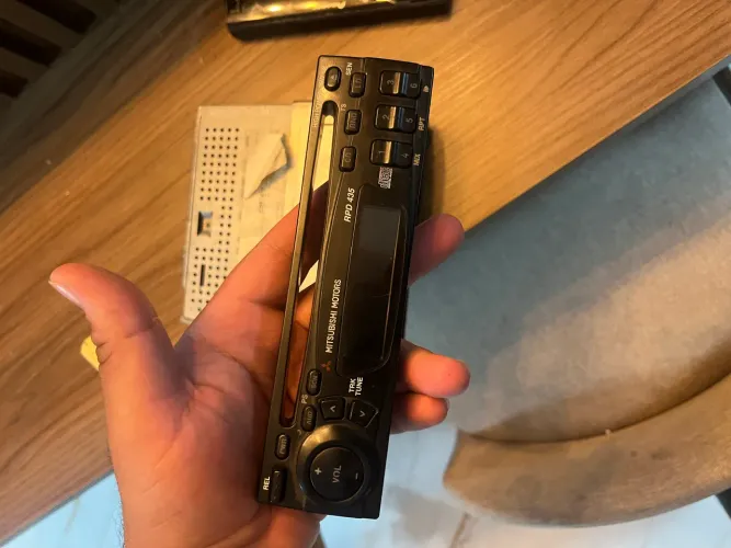 Radio Mitsubishi para carro