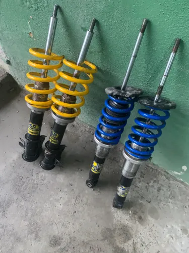 Vendo suspensão de rosca uno vivace