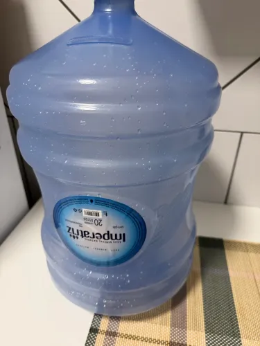 Galão de água 