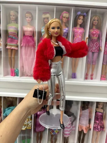 Barbie Summer customizada 