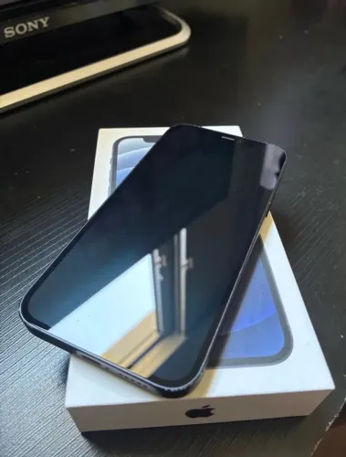 iPhone 12