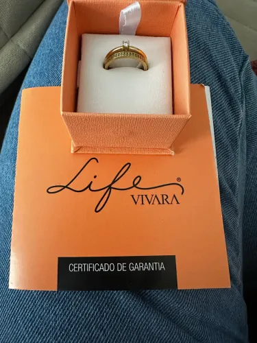 Anel solitário Vivara 