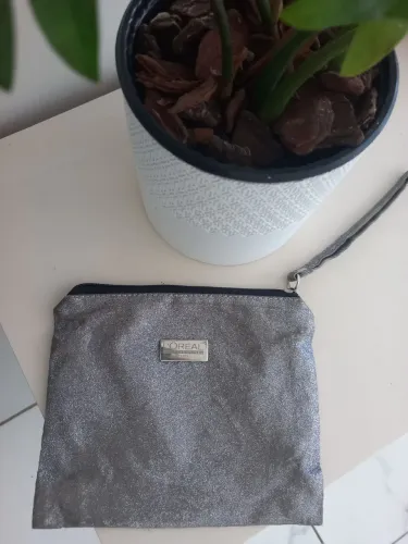 Necessaire
