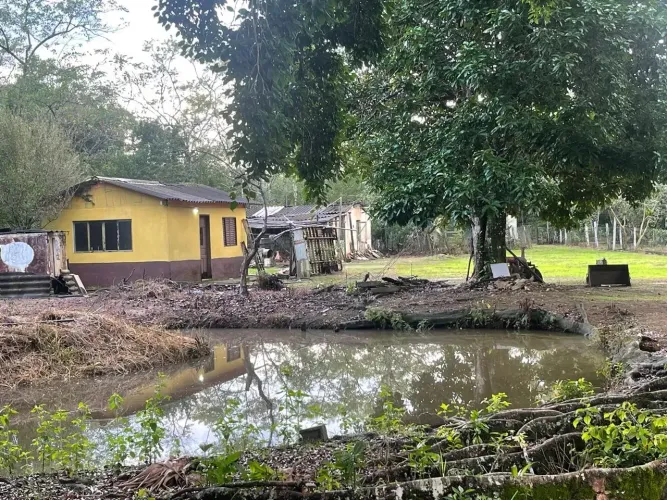 Chácara para venda com 4 quartos no bairro Armando Cunha - Peruíbe - SP