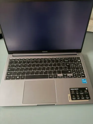 Samsung Gakaxy book 4