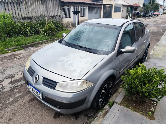 Renault Megane Sedan Dynamique 2.0 16V Aut. 2007