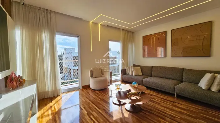 Casa de alto padrão à venda no condomínio Quinta da Vila Real, por R$ 1.400.000, Granja Vi