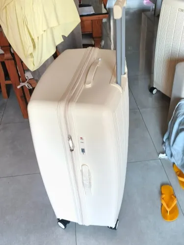 Mala de até 32 kg usada apenas 1 vez, estado novo !