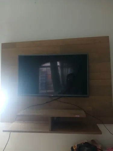 Vende painel mais tv 500 reais