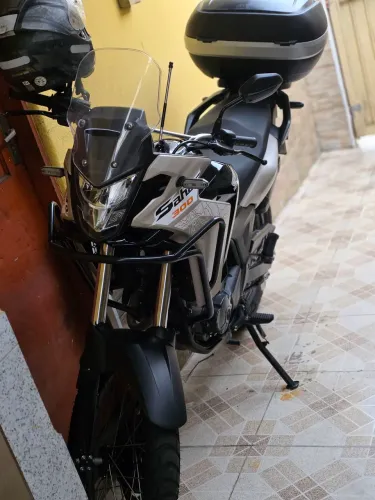 Sahara 300 adventure 2026,unico dono!