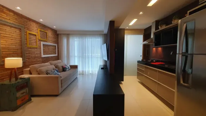Vendo apartamento de 3 quartos mobiliado, em condomínio beira-mar na Jatiúca, em Maceió - 