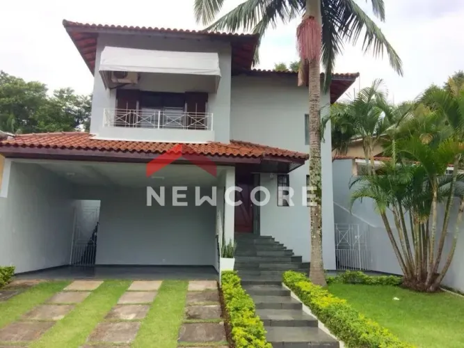 Casa de condomínio em Rua Jahú - Parque Paulistano - Cotia/SP