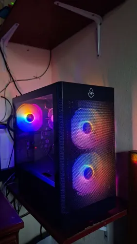 PC Gamer / Trabalho - i7, 16GB RAM, SSD 240GB, Fonte 600W