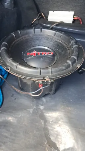 Vendo subwoofer Nitro 750 rms