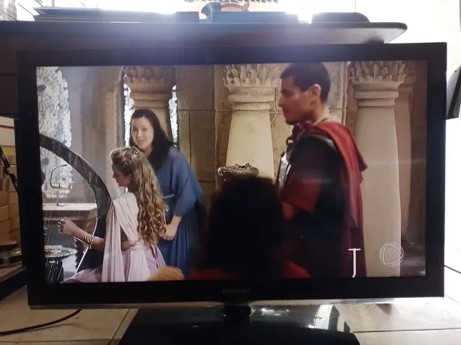 Vende-se tv digital samsung 40 polegadas em perfeito estado