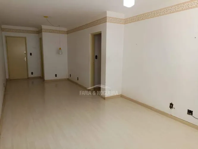 Apartamento à venda, 2 quartos, 1 vaga, Zona Central - Rio Claro/SP