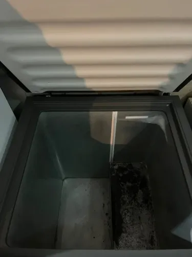 Vendo freezer horizontal 220 litros 
