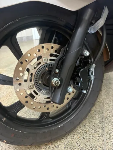 HONDA PCX 150 DLX Prata 2022 - Excelente estado