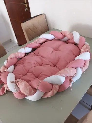 Ninho redutor de berço rosa