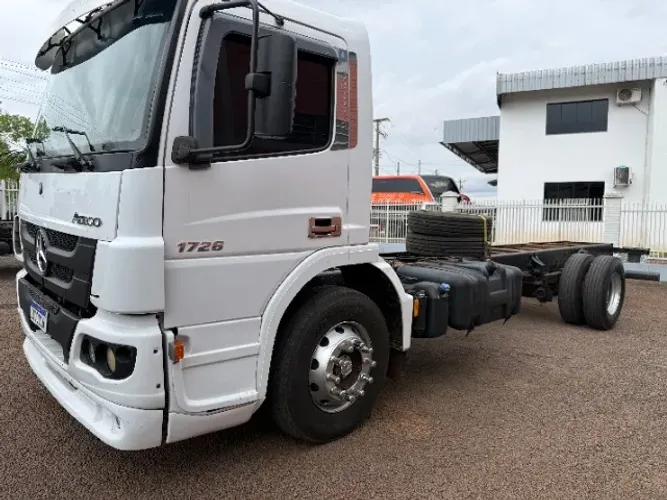 Atego 1726 bolha chassi maior m.benz