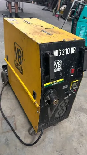 Solda Mig V8 210 BR