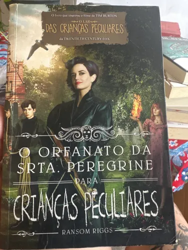 O Orfanato da Srta. Peregrine Para Crianças Peculiares