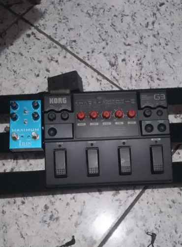 Pedaleira Korg G3- Impecável+Fonte