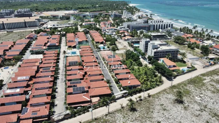 Sua Casa de Praia com 4 Quartos em Condomínio Fechado - Praia dos Carneiros