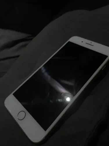 vende se iphone 8 plus usado