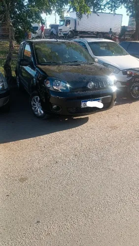 Fiat Uno Vivace 1.0 EVO Fire Flex 8V 3P 2013